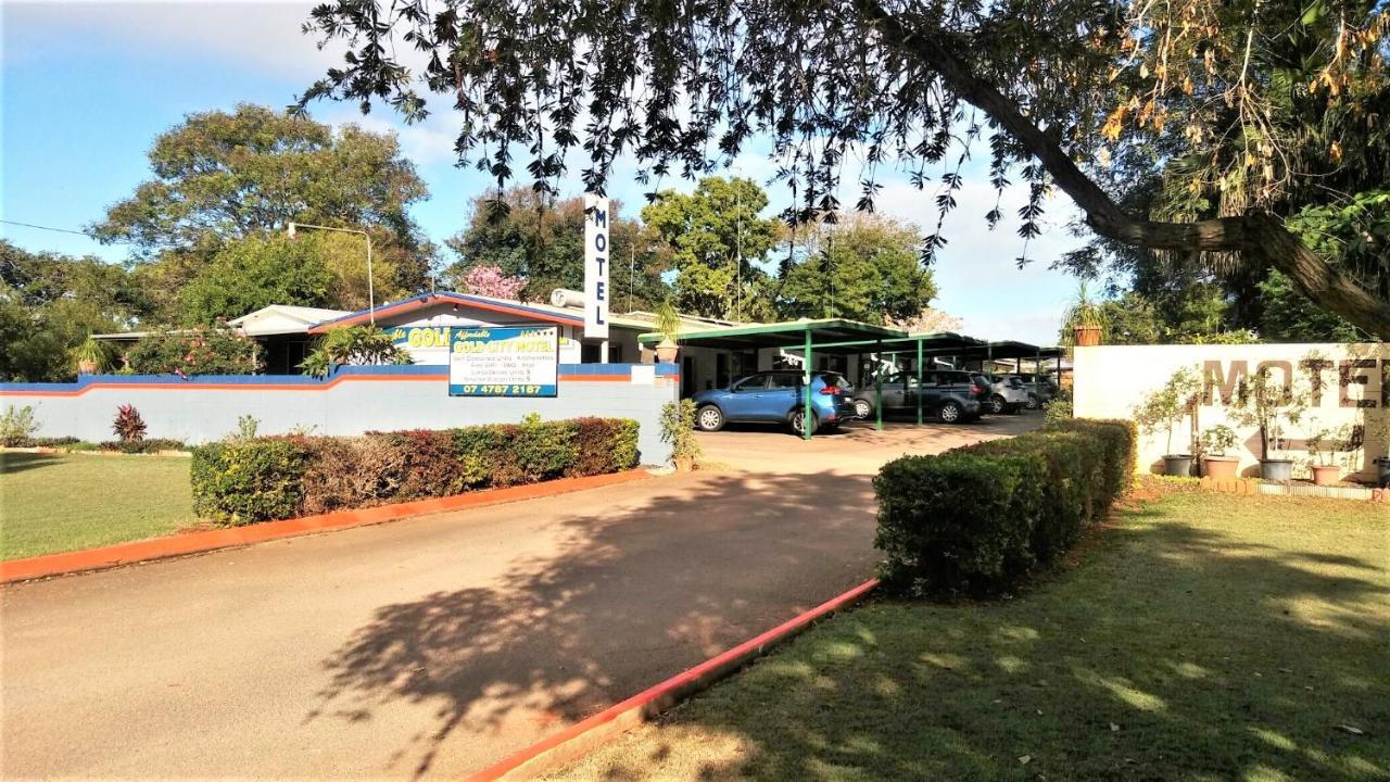 Affordable Gold City Motel Charters Towers Buitenkant foto